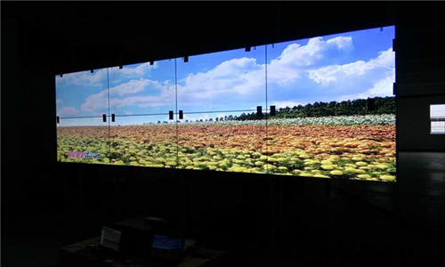 江蘇彩華包裝集團(tuán)液晶拼接屏項目